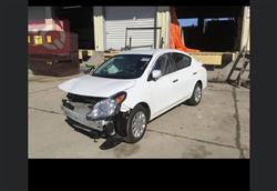 نيسان فيرسا